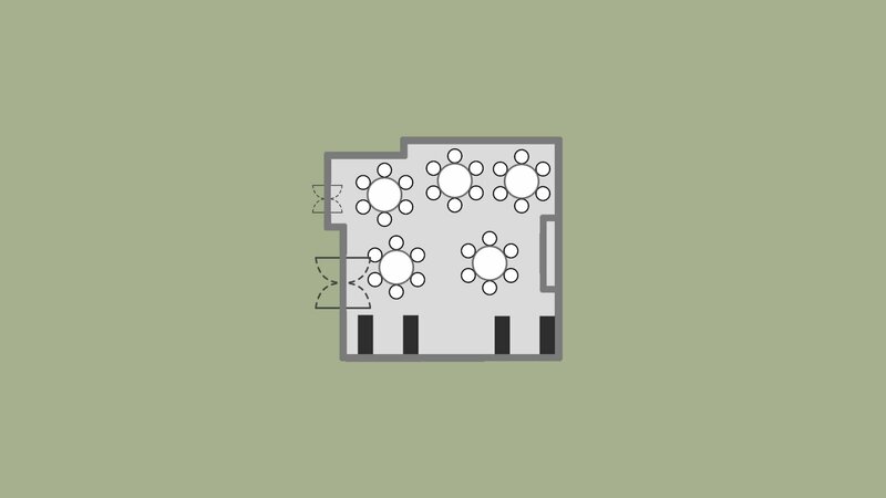 Log Cabin Room Floor Plan - set with 5 round tables